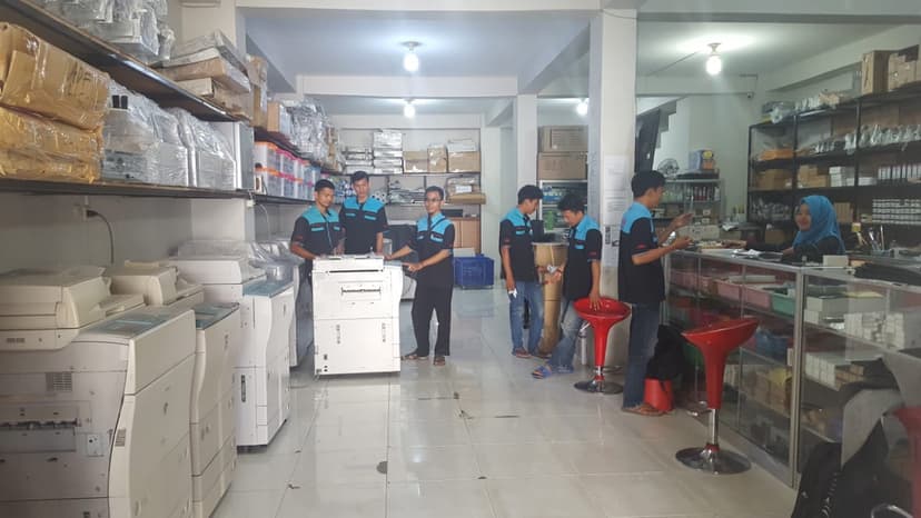 Warung Kopi di Jalan Ir Juanda: Saingan Rival Saat Citimall Datang